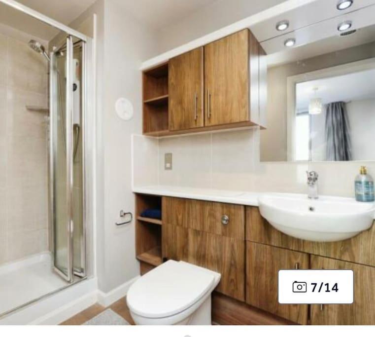 Modern Edinburgh Apartment 2 Bedrooms & Two Bathrooms Luaran gambar